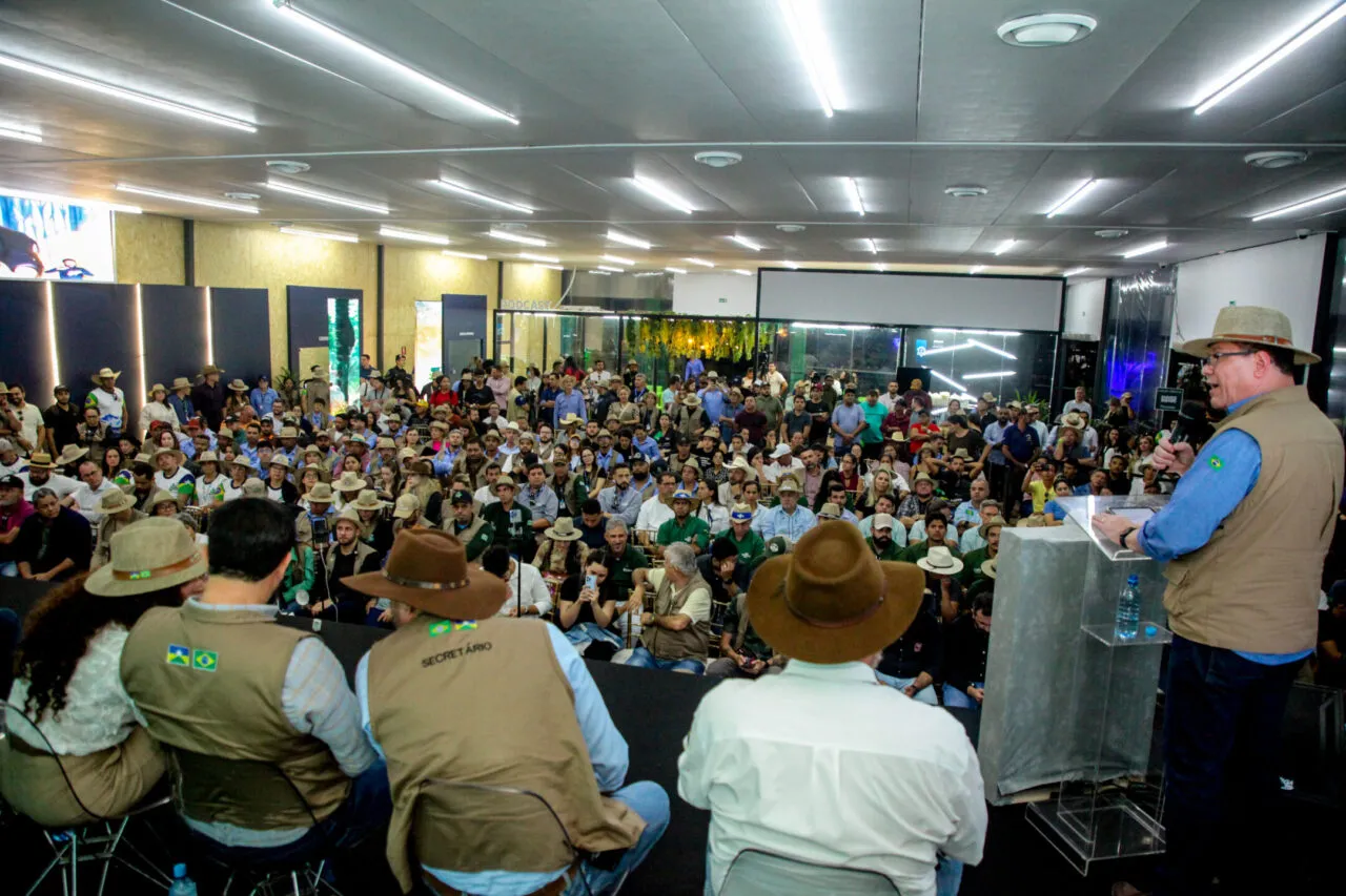 1ª EDIÇÃO DO CONLEITE - Governo de Rondônia premia as melhores produções de leite do estado; Márcio José é o campeão 
